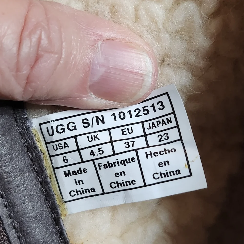 UGG Women's Brown Leather Waterproof Fleece Lined Zip Up Boots Size 6